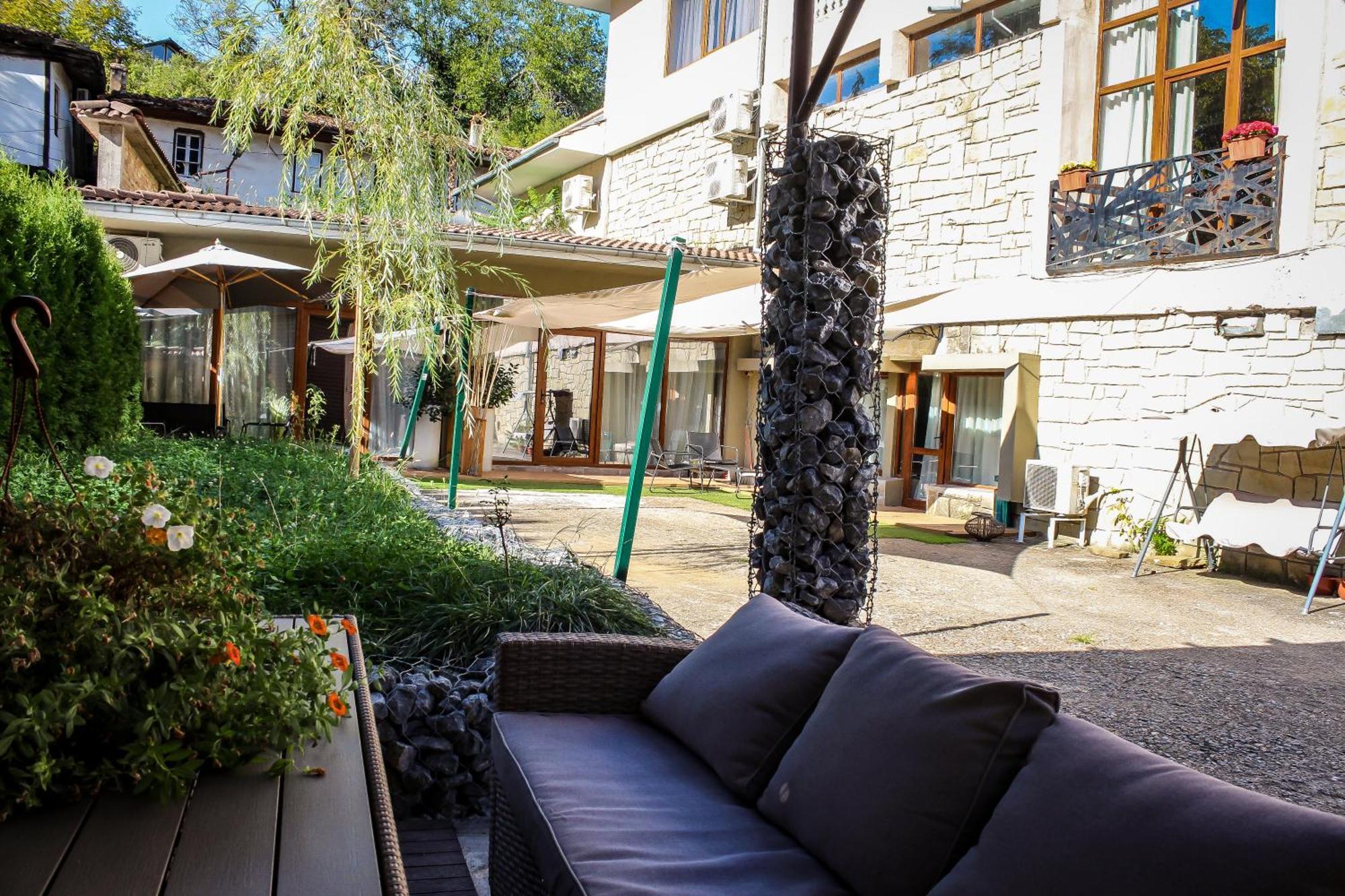 R34 Boutique Guest House Veliko Tŭrnovo Exterior photo